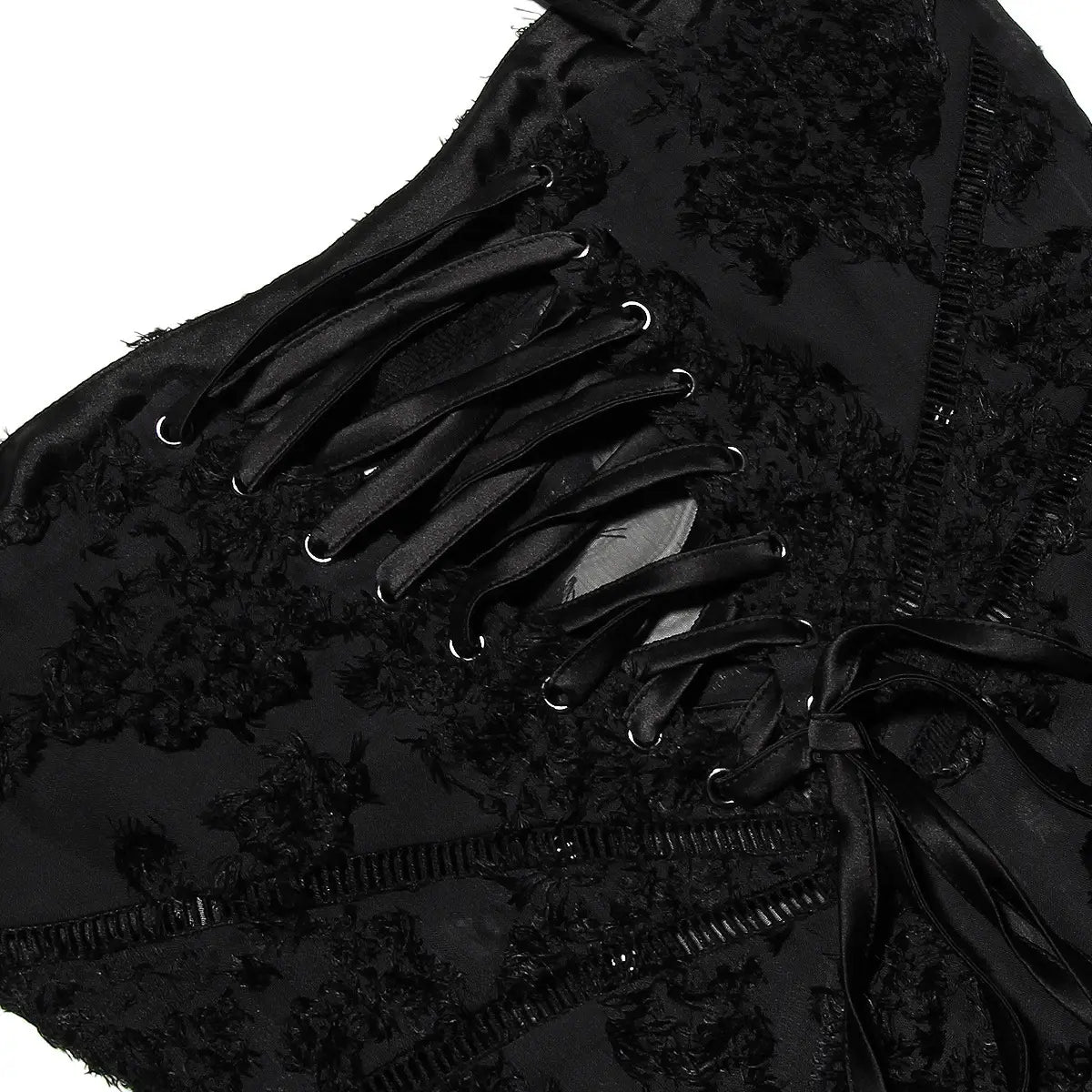 Corset en dentelle noire satinée, avec une broderie florale complexe et des œillets à tonalité argent, s’accordant avec une robe longue maxi élégante à bretelles spaghetti en dentelle brodée.