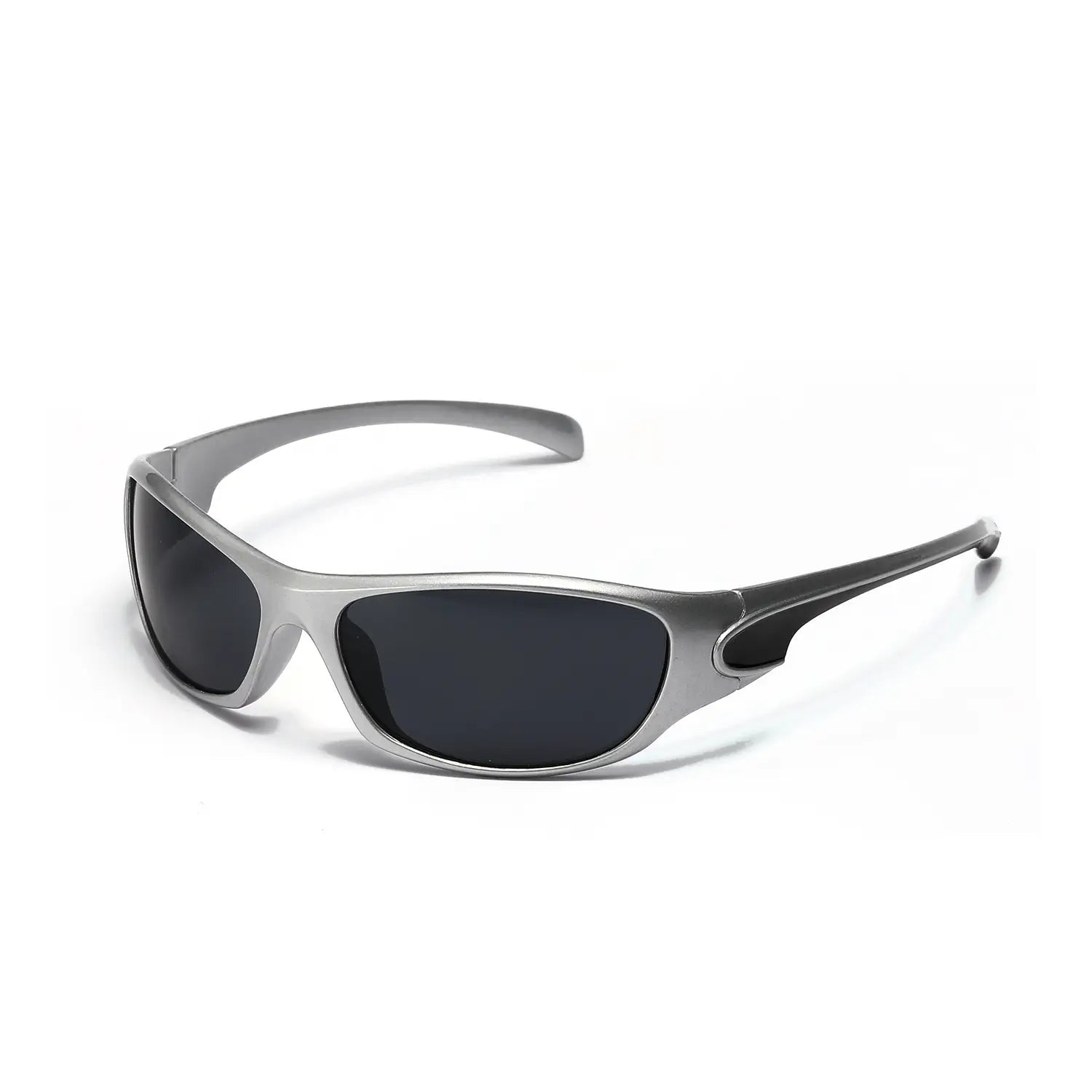 Silberfarbene Cyberpunk-Metallschild-Sonnenbrille mit dunkelgrauen PC-Gläsern und schlankem modernem Design.