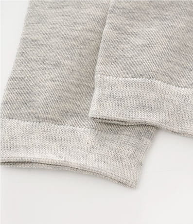 Gray heathered knit mens cotton casual crew socks with ribbed cuffs and breathable solid color design.