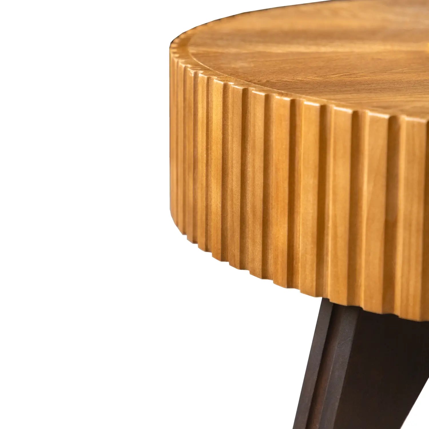 A 35.4 round retro coffee table with a ribbed golden-brown wooden top and dark metal legs.