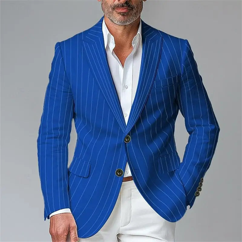 Herren-Pinstripe-Slim-Fit-Blazer-Jacket in leuchtendem Königsblau mit weißen vertikalen Streifen und dunkelbraunen Knöpfen.
