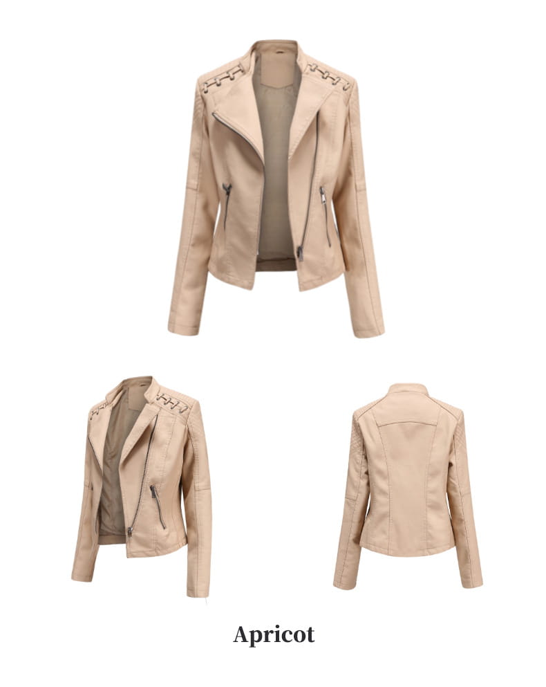 Aprikosenfarbene Damen-Slim-Fit-Faux-Leder-Motorradjacke mit Schnür-Details an den Schultern.
