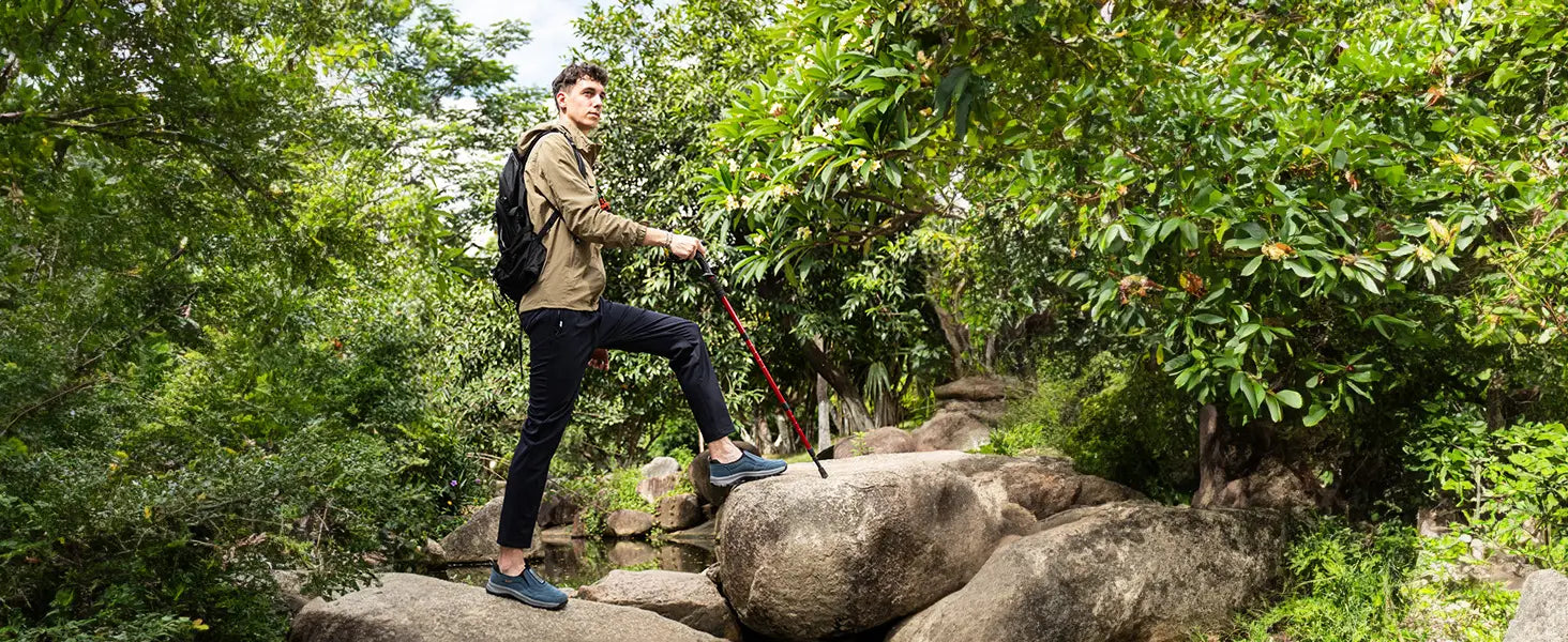 Men’s Lightweight Outdoor Hiking and Climbing Boots