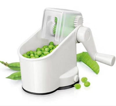Éplucheur de pois en plastique blanc avec manivelle manuelle et couvercle transparent pour l’épluchage des légumes.