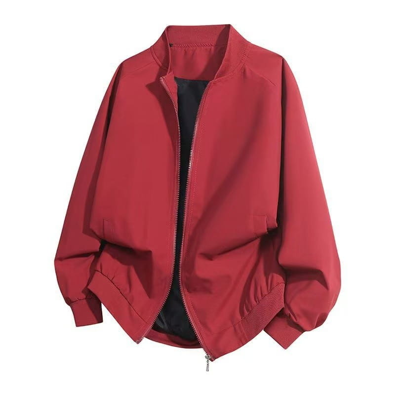 Herren-Bomberjacke in einfarbigem Design in Rot mit einem eleganten, modernen Design und dezenten Nähten.