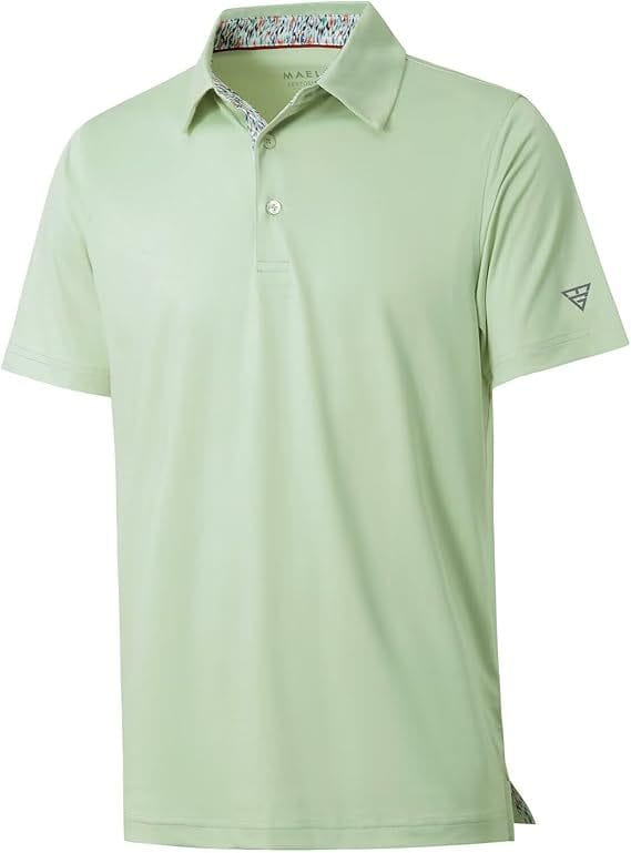 Hellgrünes Herren-Golfpolohemd mit dezent strukturiertem Stoff und kontrastierend gemustertem Innenkragen, ausgelegt für schnelles Trocknen und atmungsaktiven Tragekomfort.
