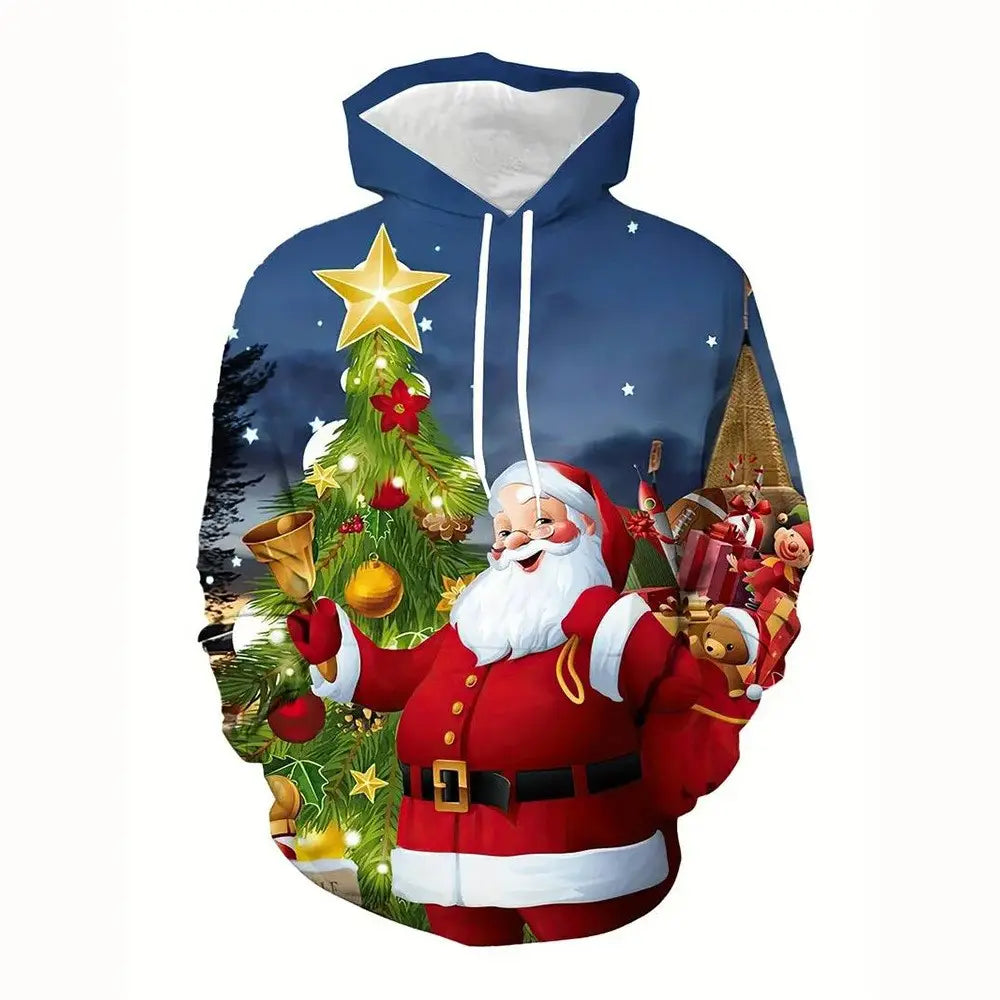 Homme : sweat à capuche bleu à thème de Noël, avec un père Noël imprimé en 3D à côté d’un sapin décoré, avec des accents rouges et dorés.