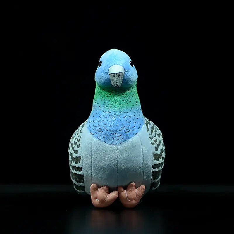 Un jouet en peluche représentant une colombe de 19 cm, une poupée d’oiseau bleu et vert avec une tête bleue, un cou vert et un corps gris présentant des motifs de plumes noir et blanc.