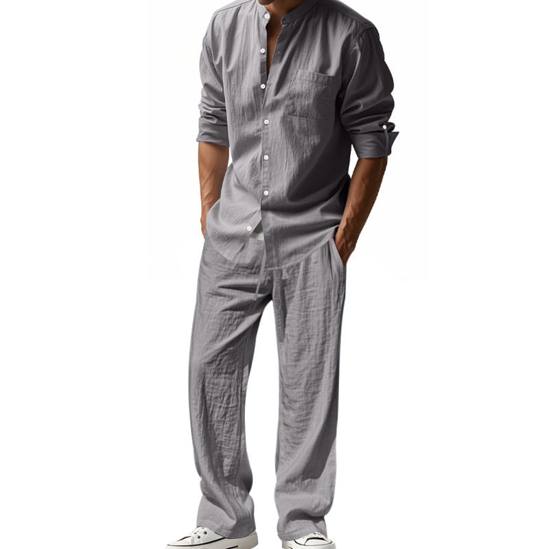 Grauer Leinen-Jumpsuit mit umgeschlagenen Ärmeln und Knopfleistentwurf als Teil eines Sets aus Herren-Leinenhemd und -hose