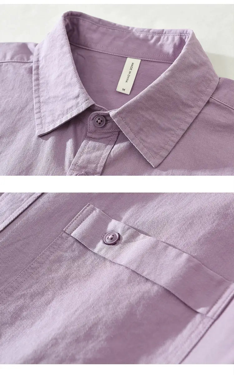 Chemise à manches longues en coton style japonais souple de couleur lilas pour homme, avec un tissu texturé, un col classique et une poche poitrine.
