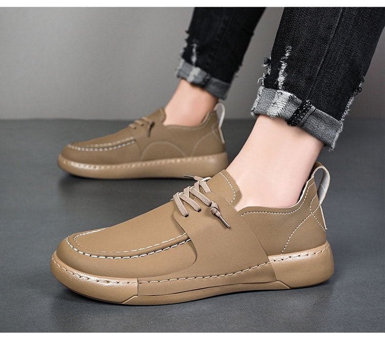 Chaussures rétro britanniques élégance décontractée pour homme en cuir beige à lacets, semelle massive et détails de couture visibles.