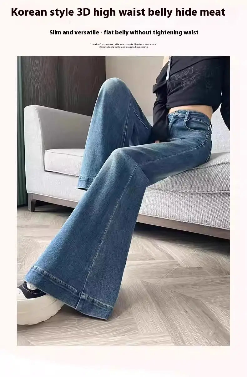 blaue Denim-High-Waist-Flared-Jeans mit schmaler, flacher Bundgestaltung aus strapazierfähigem Denim-Gewebe.