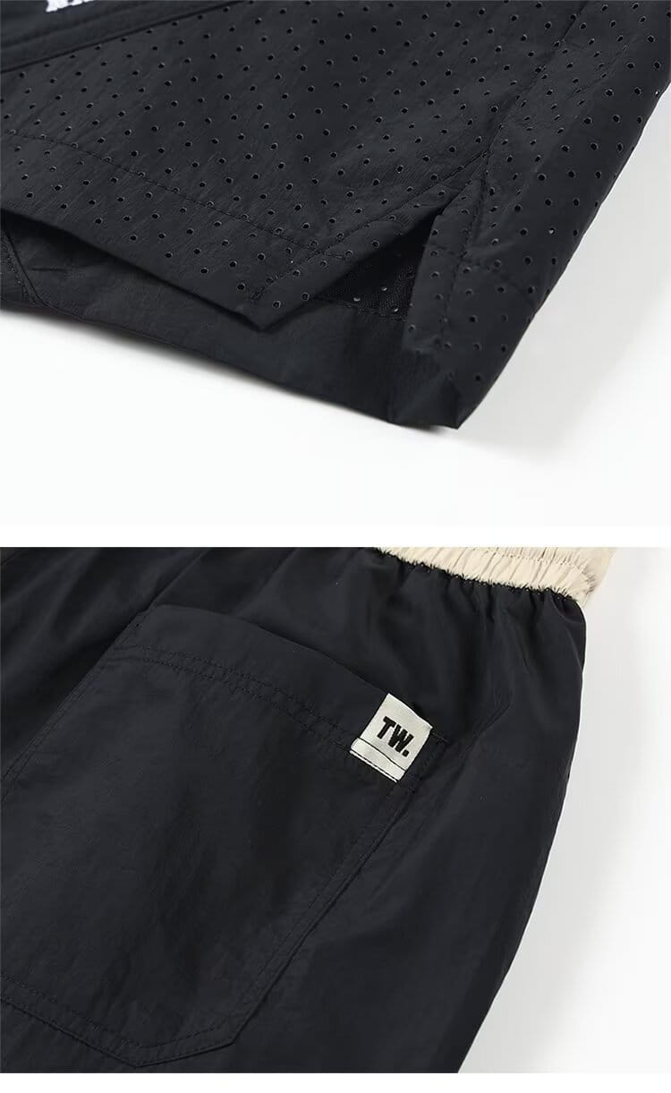 Shorts en nylon décontractés pour hommes, coupe droite, noirs, avec un design perforé et une ceinture élastique beige, présentant une petite étiquette de marque tw blanche sur la poche.