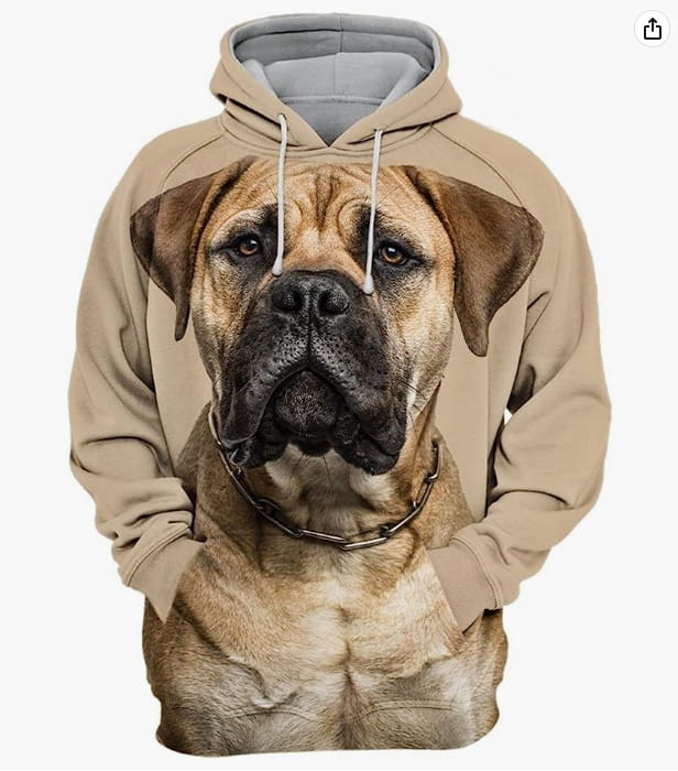 Homme sweat à capuche beige en pull-over, avec un portrait détaillé en 3D d’un bullmastiff, une texture de fourrure réaliste et des marques faciales foncées.