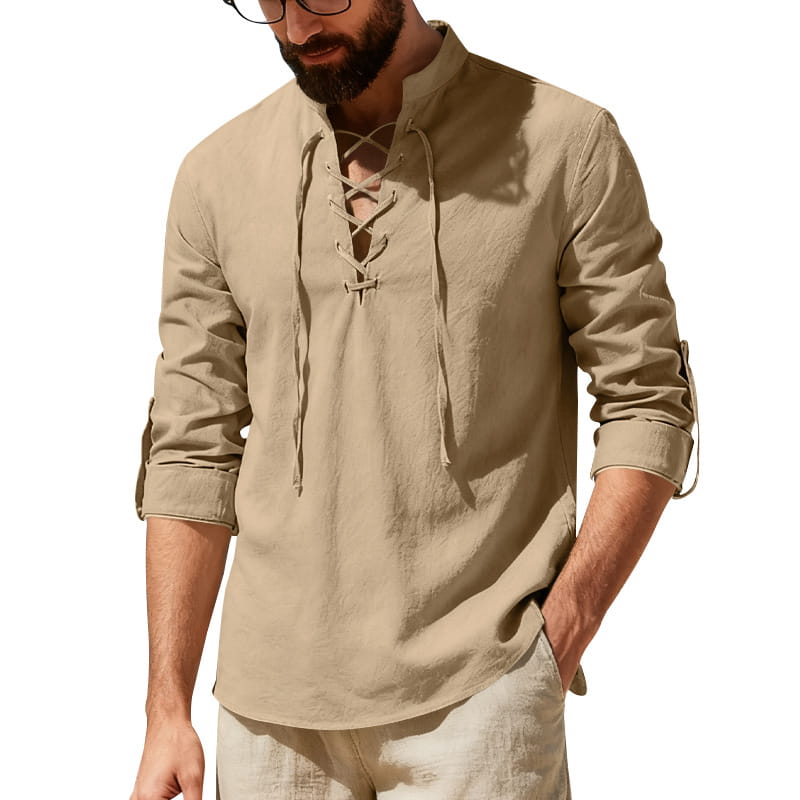 Camisa tipo henley de lino color beige para hombre, de manga larga, con frente con cordones y mangas arremangables.