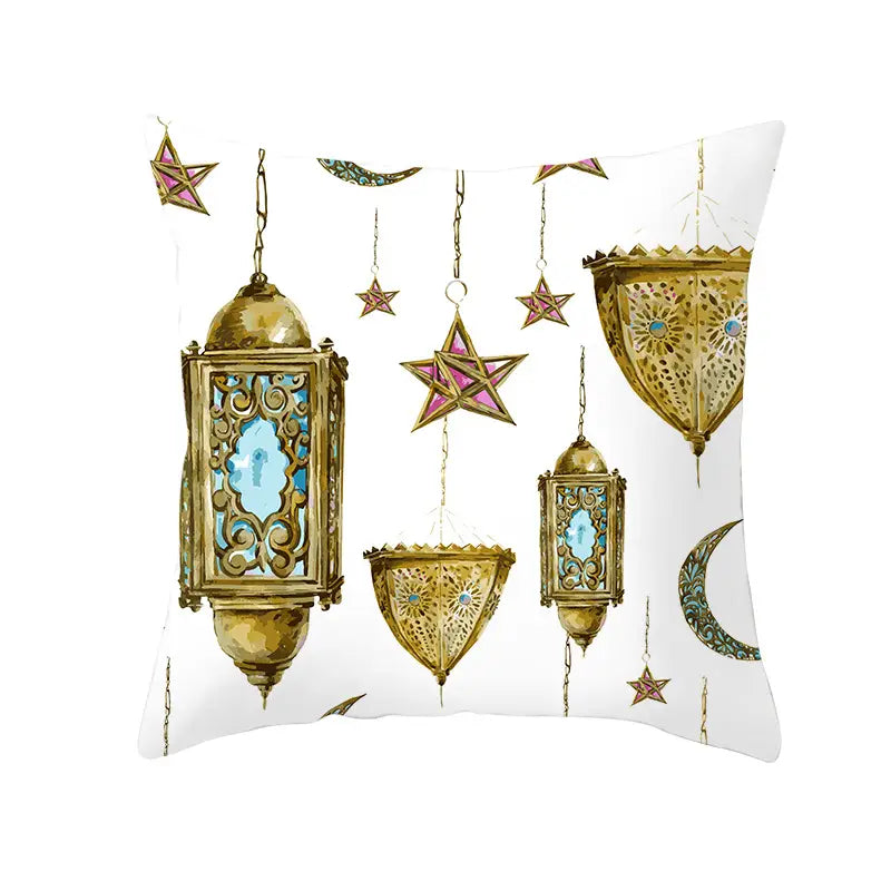 Cojín decorativo blanco con un patrón intrincado de linternas ornamentales doradas y estrellas con acentos turquesa, diseñado para celebraciones de Ramadán Kareem azul y oro para linterna Eid.