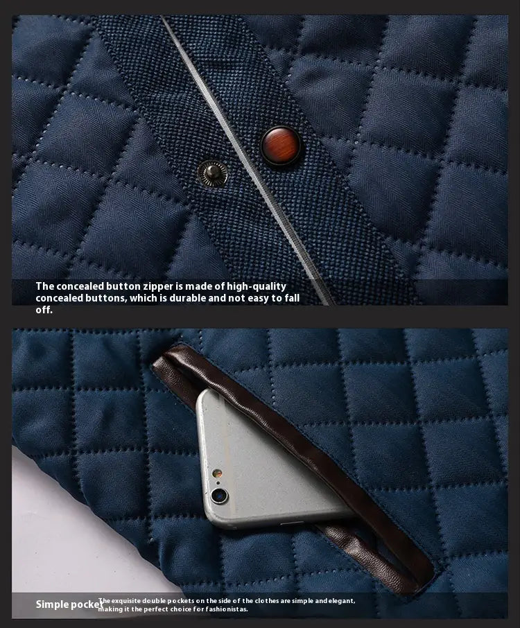 Veste en coton matelassée pour hommes, bleu foncé, à col en daim, dotée d’une fermeture à boutons dissimulée et de doubles poches simples.