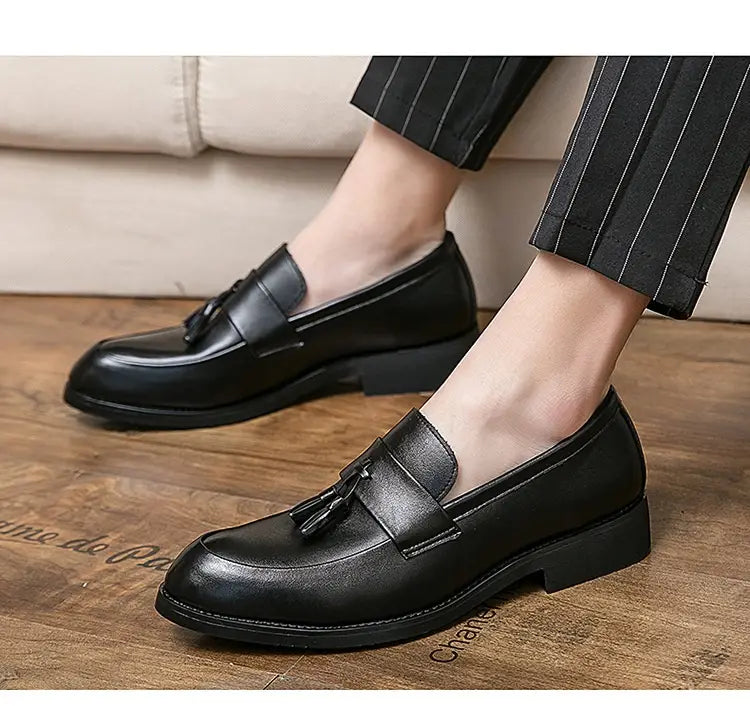 Mocassins en cuir à gland poli pour hommes