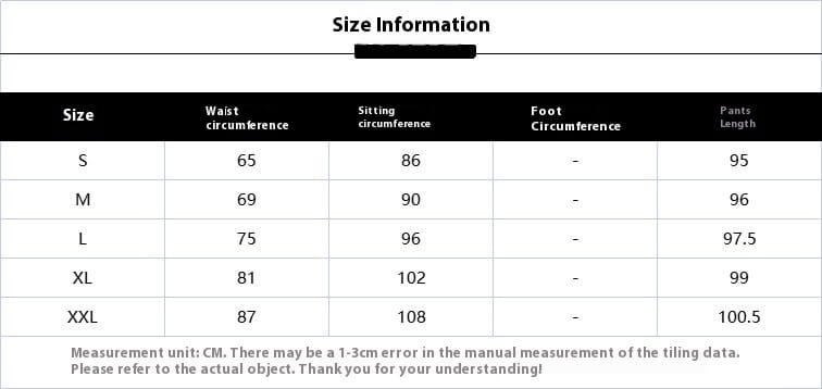 Tableau d’informations sur les tailles en centimètres pour les jeans stretch fuselés foncés bleus foncés, raccourcis, présentant les mesures de la taille S à XXL.