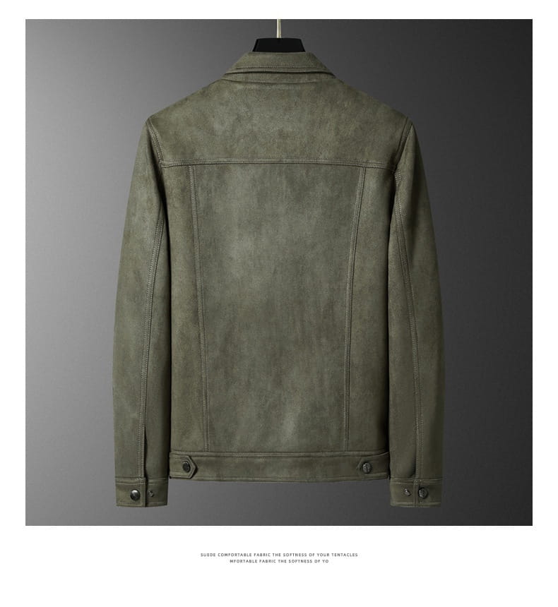 Manteau en suède décontracté ajusté pour homme en vert olive, doté d’un col classique et de poignets boutonnés en matière suédée.