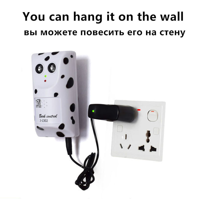 Dispositif anti-aboiement à ultrasons avec motif de dalmatien, équipé de deux capteurs circulaires et de témoins lumineux, pour dissuasion des chiens par fixation murale
