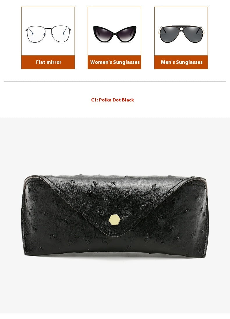 Étui à lunettes en cuir d’autruche noir avec une texture à pois et une fermeture hexagonale plaquée or.