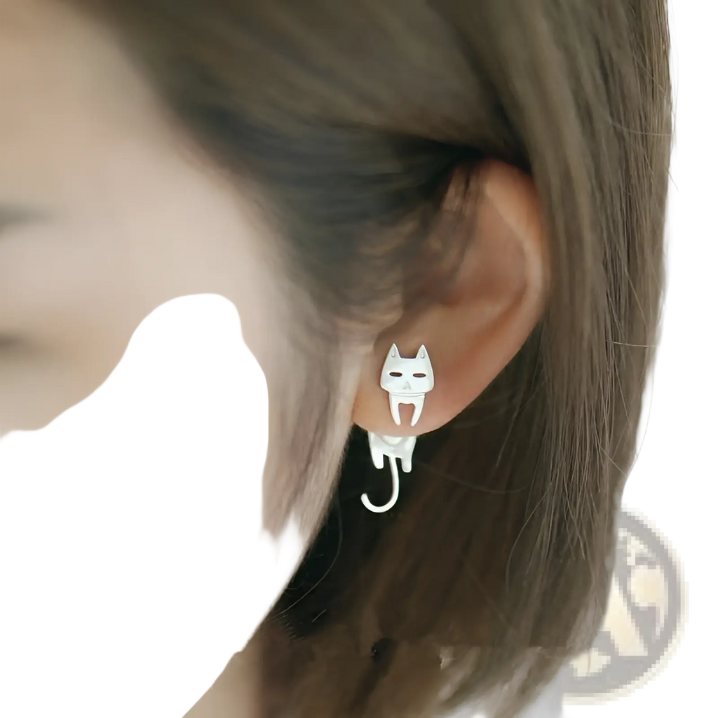 Silver cat-shaped stud earring with a dangling tail made of 925 sterling silver for asymmetric wear