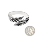 925 sterling silver angel wing ring in silver with intricate feather detailing for elegant accessory use