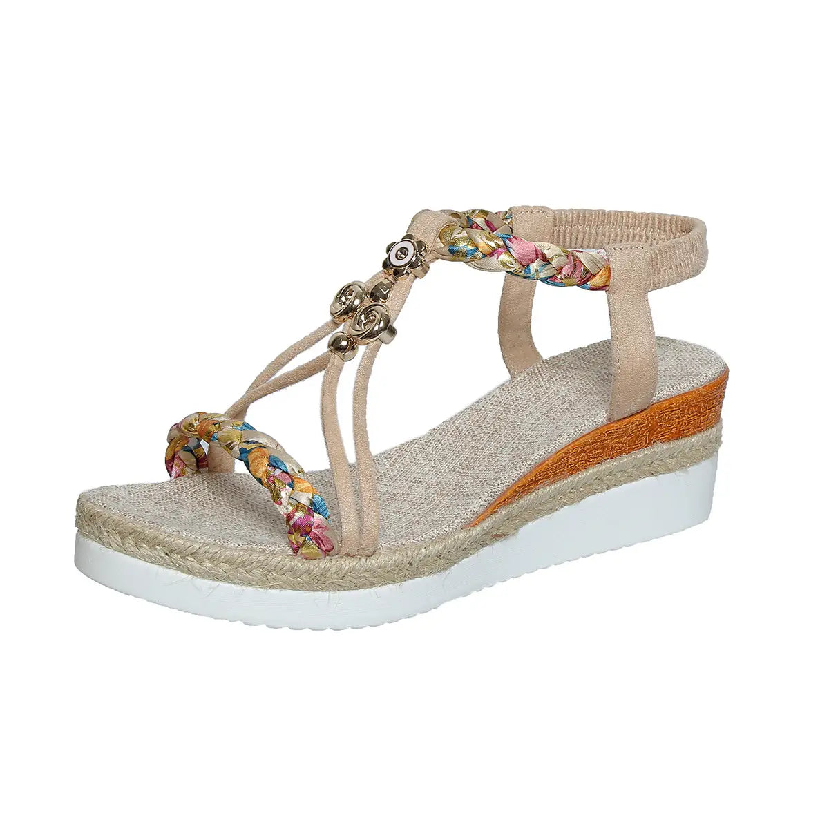 Sandalias tipo cuña beige para mujer con bailarinas tipo espadrille tejidas, con correas trenzadas coloridas y adornos metálicos.