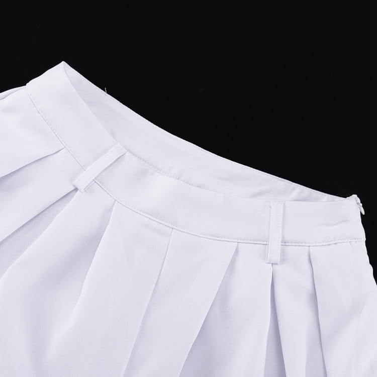 White high waisted balloon jogger pants featuring a clean pleated skirt-like fabric with a simple waistband design.