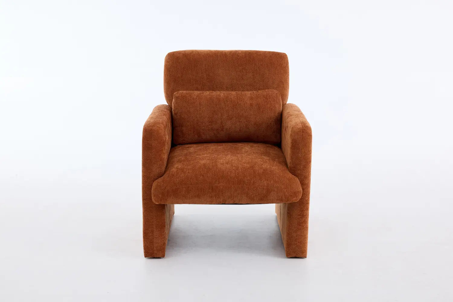 ein moderner Bouclé-Akzent-Sessel, gepolstert mit rustfarbenem Cordstoff, mit einem plüschig gepolsterten Design und einem gemütlichen Erscheinungsbild