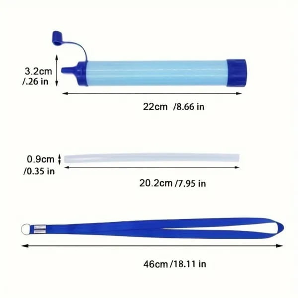 Filtre personnel à eau en plastique bleu avec dragonne et capuchon, conçu pour la randonnée et l’utilisation en cas d’urgence.