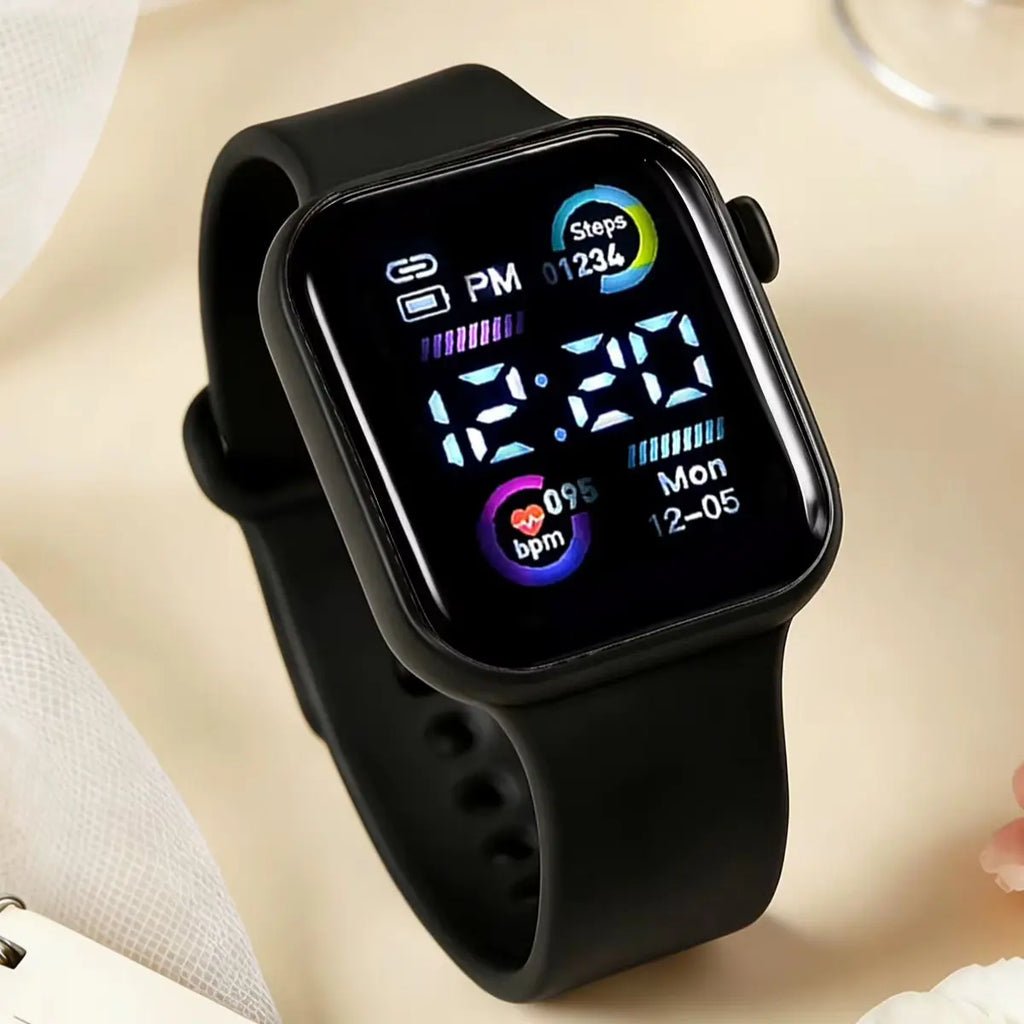 2-Piece Set, Boys' Led Digital Electronic Watch with Football Bracelet, Casual and Stylish, Versatile for Everyday Wear, a Nice Holiday or Birthday Gift.