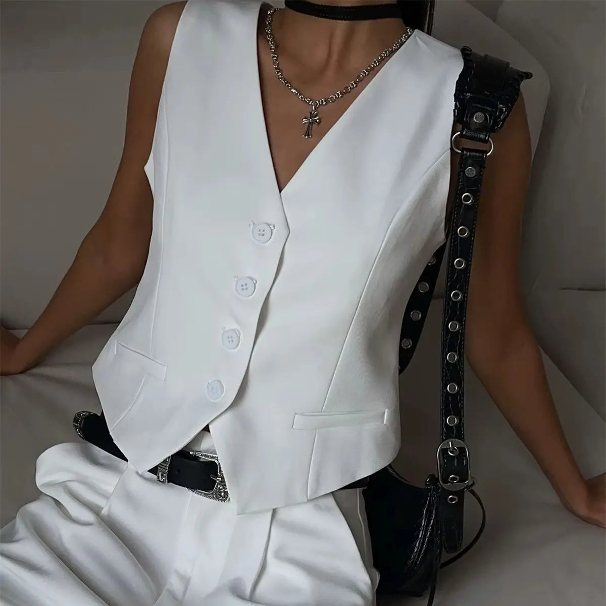 Women's White Suit Vest Formal Waistcoat V Neck Slim Fit Sleeveless Blazer Jacket Office Business Dinner Attire Lady Elegant Top