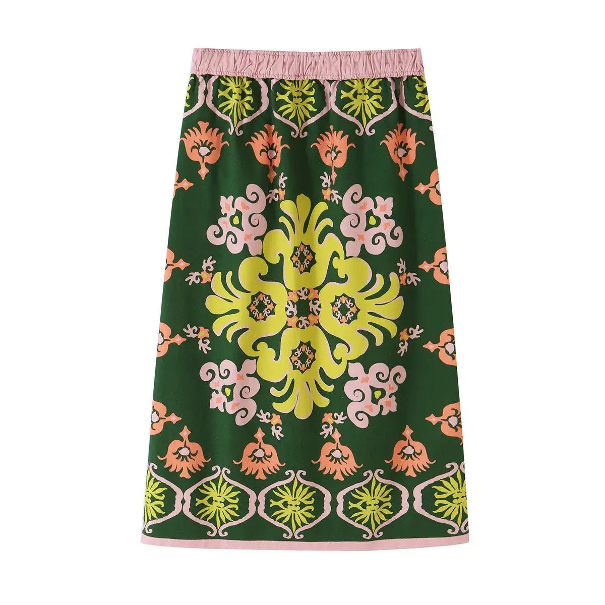 Ein leuchtend grünes florales zweiteiliges Midi-Rock-Set im Boho-Outfit-Stil mit einem kräftigen floralen und geometrischen Muster in Gelb-, Pink- und Orangetönen sowie einem passenden elastischen Bund.