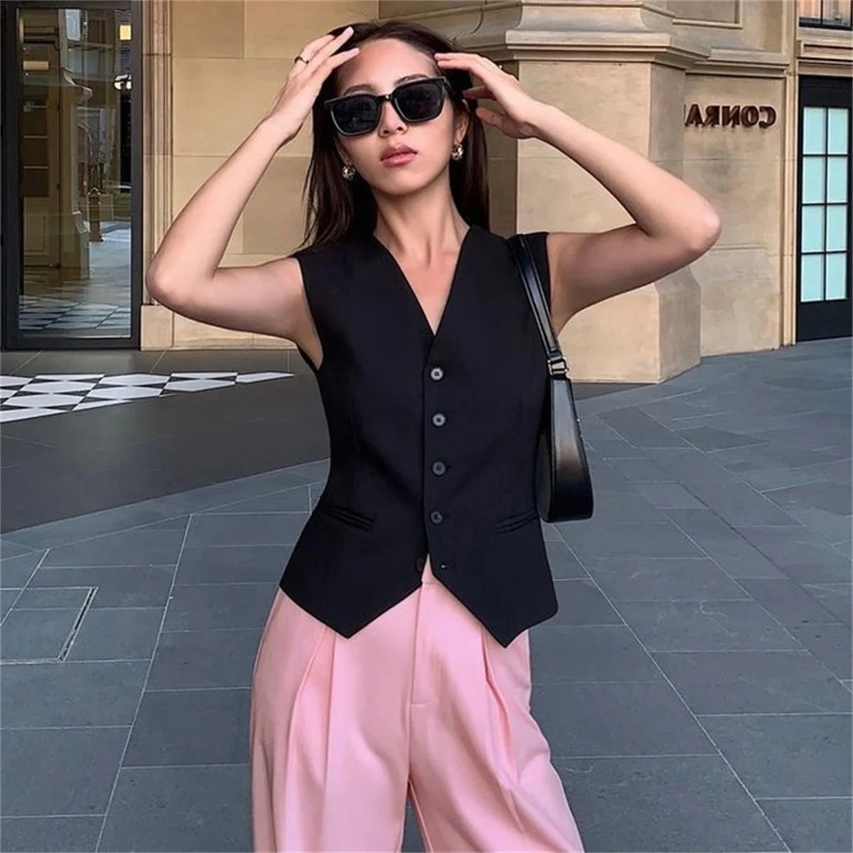 Women's White Suit Vest Formal Waistcoat V Neck Slim Fit Sleeveless Blazer Jacket Office Business Dinner Attire Lady Elegant Top