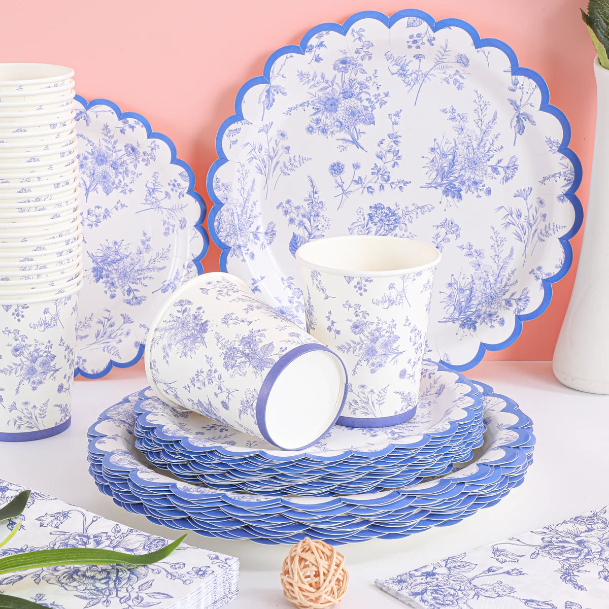 97Pcs Blue and White Porcelain Themed Disposable Tableware Set, Featuring Classic Blue and White Texture with an Elegant Chinese Style Design, Simple, Retro, and High-End. A Complete Set of Dinner Plates, Paper Cups, and Napk