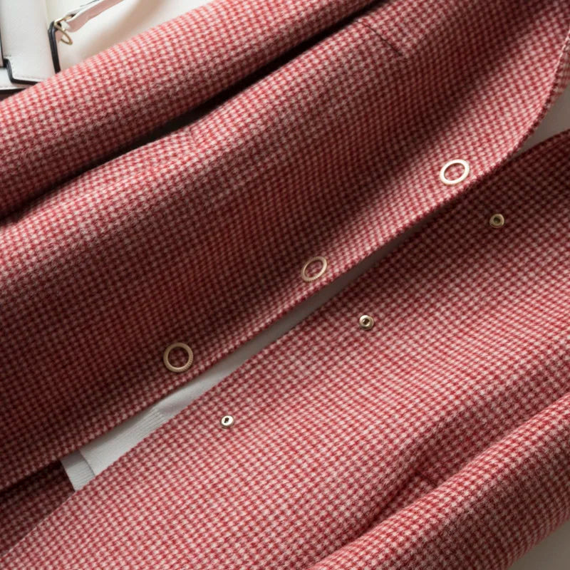 New Women Jacket Winter Woolen Coat Elegant Turn Down Collar Plaid Long Woolen Coat Single-breasted Warm Coat Casaco Feminino