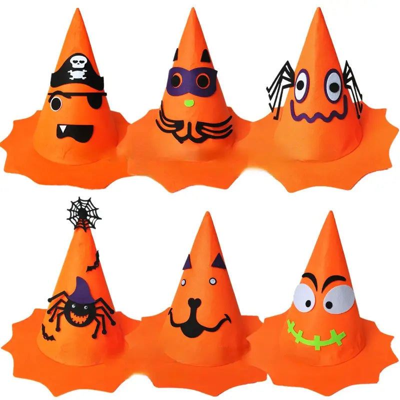 Orange Halloween-Kegelhüte mit Cartoon-Monster-Gesichtern und schwarzen Spinnennetz-Akzenten, entworfen als Kinderkostümzubehör für Halloween-Kürbishüte.