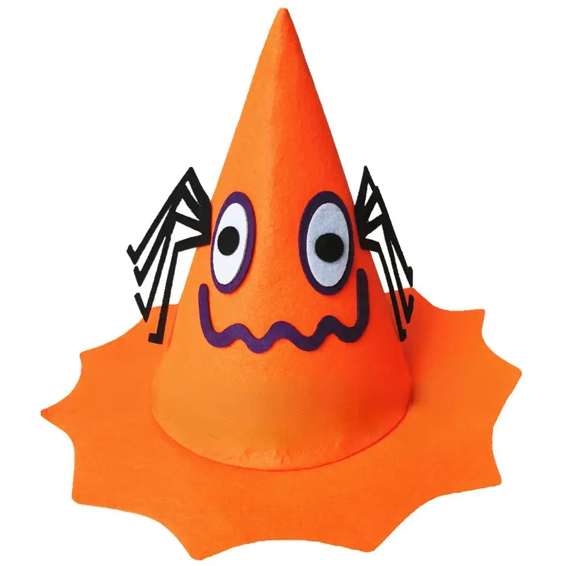 Halloween-Kürbishut für Kinder als Kostümzubehör, orangefarben, kegelförmig, mit leuchtend orangeer Farbe, schwarzen Spinnenbeinen sowie lila genähten Augen und einem Lächeln.