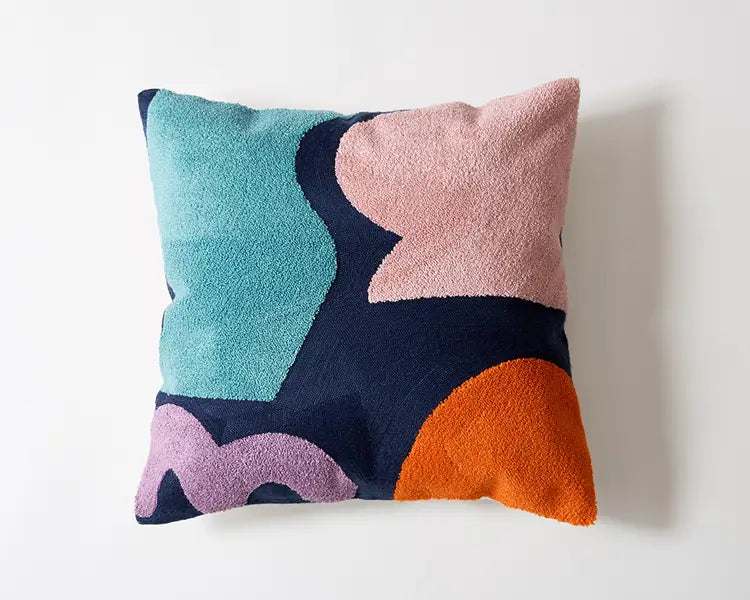 bestickter geometrischer Kissenbezug 45x45 cm 30x50 cm mit quadratischem, flauschigem Design und kräftigen abstrakten Formen in Türkis, Rosé, Navy, Orange und Lavendel