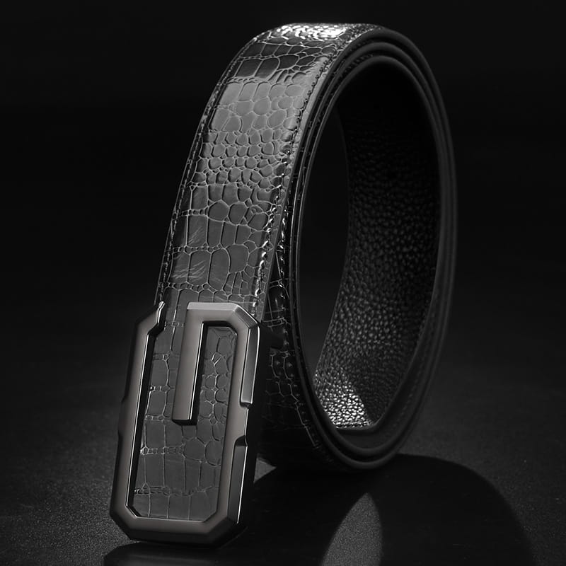 Herren-Krokodilledergürtel mit schwarzem Krokodilmuster und einer eleganten, silbermattierten Metallschnalle.