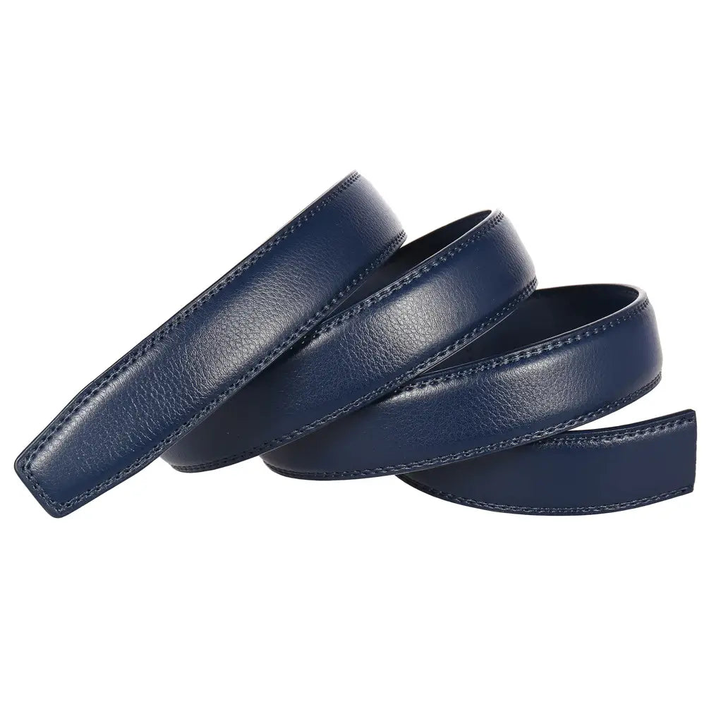 Sangle de ceinture en cuir véritable pour homme bleu foncé de 3,1 cm avec une couture soignée le long des bords.