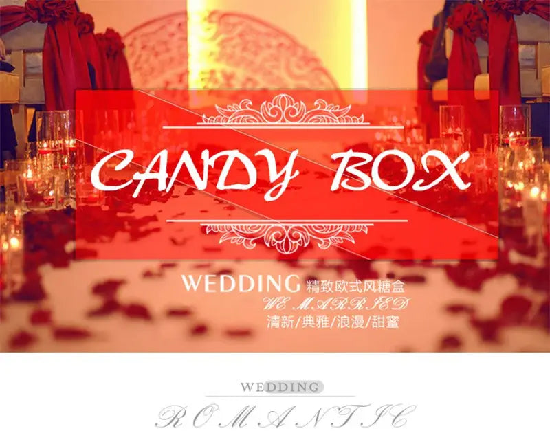 Boîte à bonbons rouges pour mariage avec signalétique, bordures décoratives blanches ornées et lettrage en écriture élégante pour boîtes de faveur de mariage en papier floral rose, lot de 50