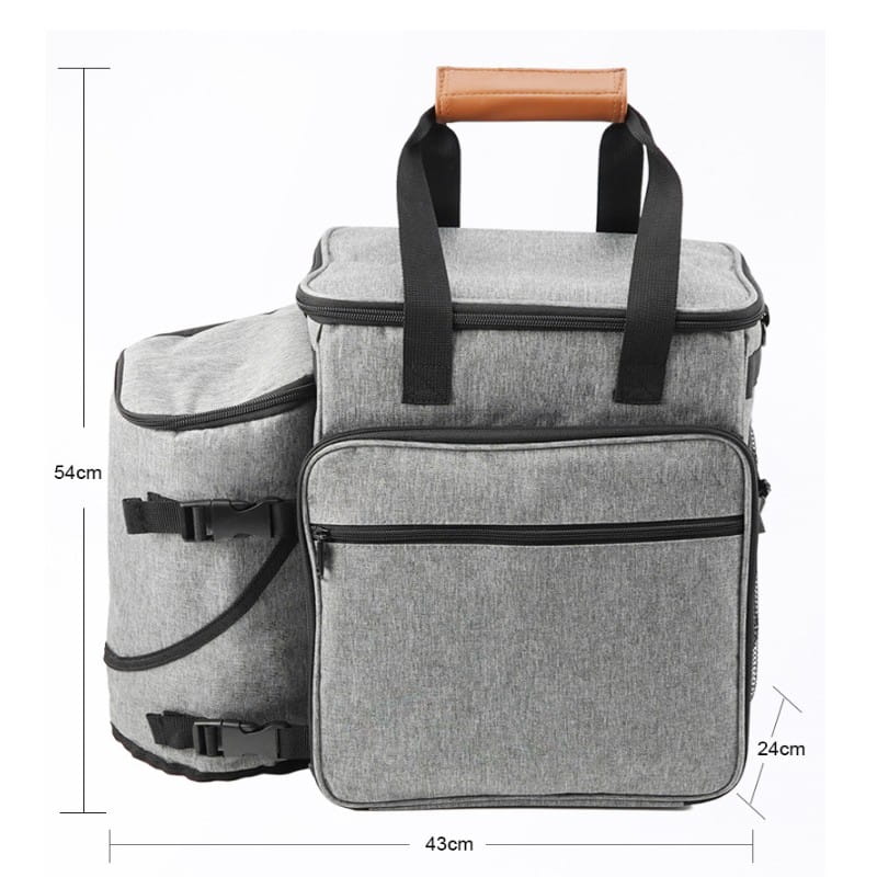 Sac isotherme de voyage pour chien en tissu texturé gris, avec fermetures éclair et poignées noires, ainsi qu’une poignée supérieure en cuir beige, conçu pour organiser les déplacements de l’animal et approuvé pour un usage en transport aérien