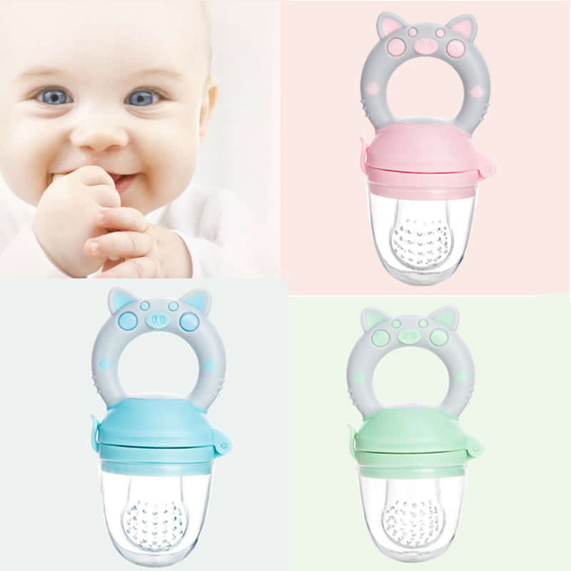 Niedliches Silikon-Baby-Obstbeißer- und Beißring-Set mit Katzenmotiv in Pink, Blau und Mintgrün mit einem klaren Kunststofffach für sicheres Zahnen und Füttern.