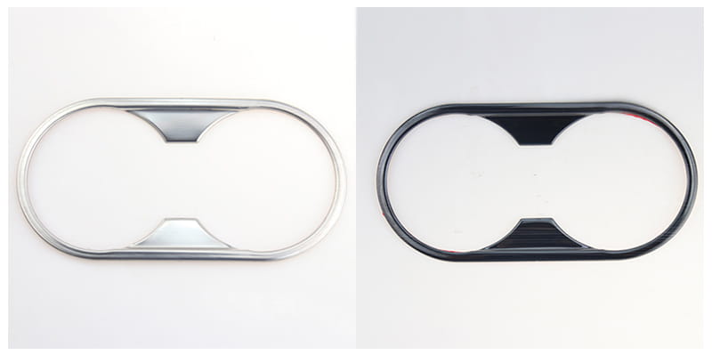 Audi A4 B9 A5 Schalthebel-Wandhalterung mit Becherhalter-Einfassung, mit verchromten und schwarzen Dual-Becherhaltern und schlankem, modernem Design.