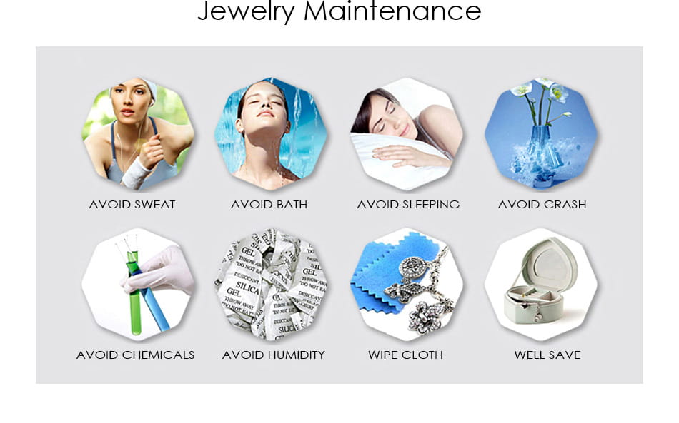 Boîte à bijoux en argent avec couvercle à charnière et compartiment intérieur pour ranger de petits articles, complétant le produit de la bague réglable à motif facial en argent sterling Jemmin.
