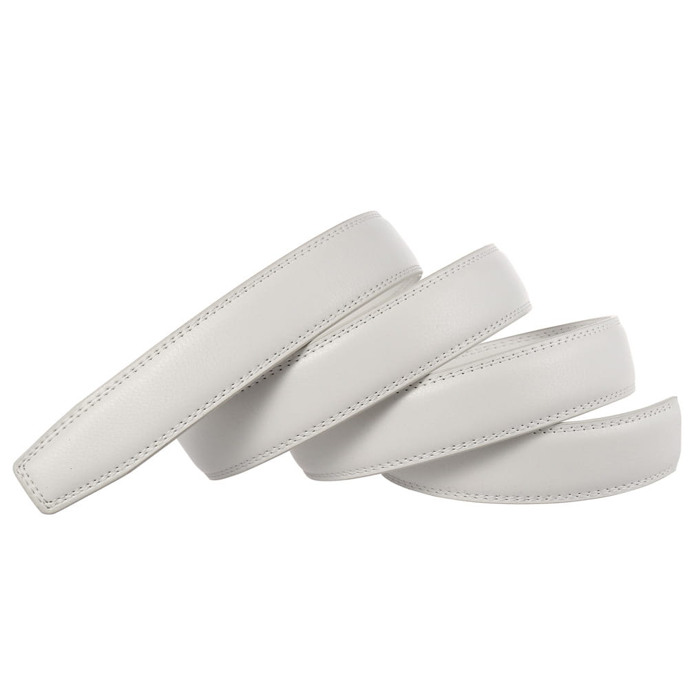 Sangle de ceinture blanche en cuir véritable pour homme de 3,1 cm avec une couture soignée le long des bords.