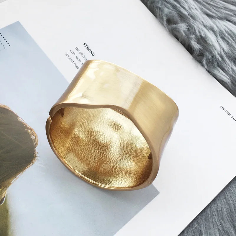 Wide Bangles Minimalist Asymmetric Alloy Matte Gold Color Bracelets Women Accessories Fashion Jewellery Engagement Party Gift